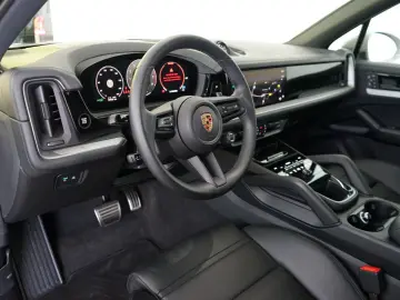 PORSCHE Cayenne E-Hybrid Kreide Pano InnoDrive 360  14W