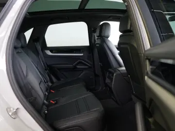 PORSCHE Cayenne E-Hybrid Kreide Pano InnoDrive 360  14W