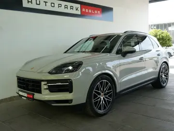 PORSCHE Cayenne E-Hybrid Kreide Pano InnoDrive 360  14W