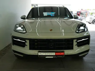 PORSCHE Cayenne E-Hybrid Kreide Pano InnoDrive 360  14W