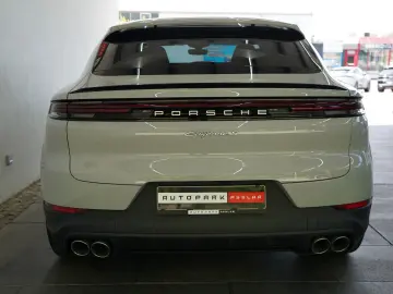 PORSCHE Cayenne Coupe S E-Hybrid Kreide 18W HeadUp 360