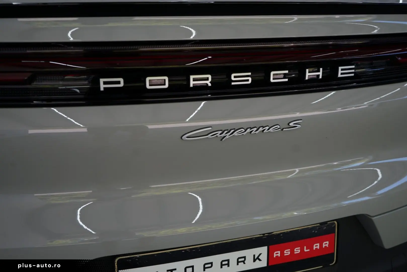 PORSCHE Cayenne Coupe S E-Hybrid Kreide 18W HeadUp 360