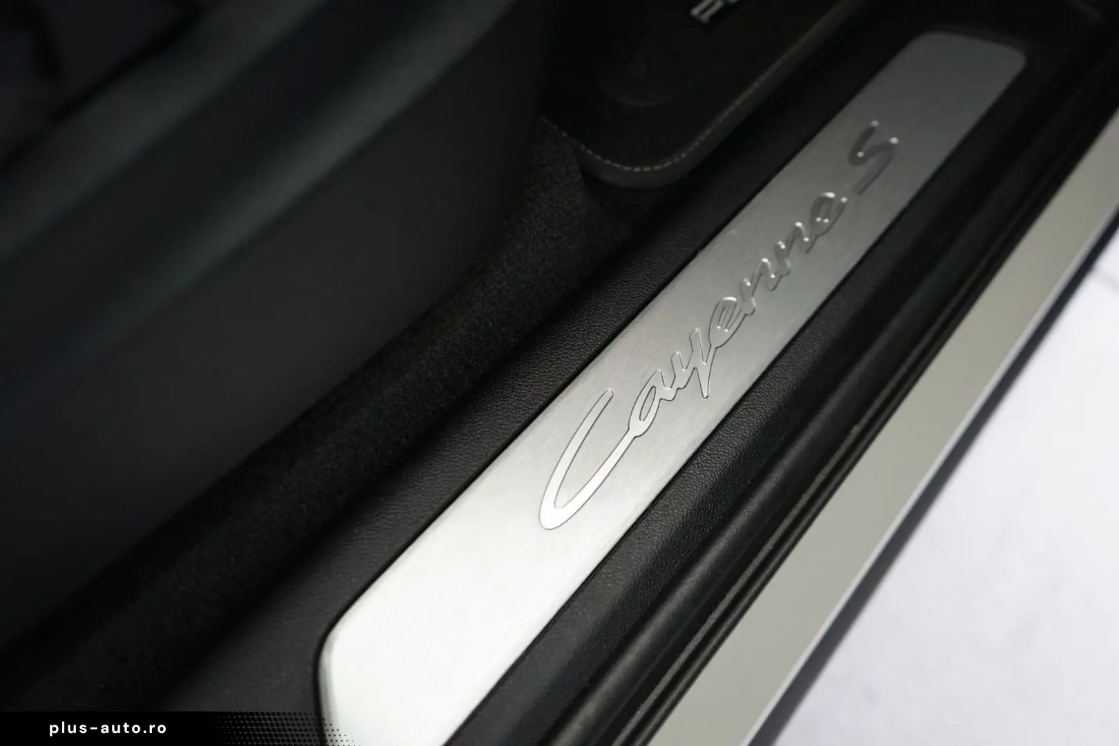 PORSCHE Cayenne Coupe S E-Hybrid Kreide 18W HeadUp 360