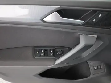 VW Tiguan 1.4 TSI eHybrid Life LED Navi Kamera AHK