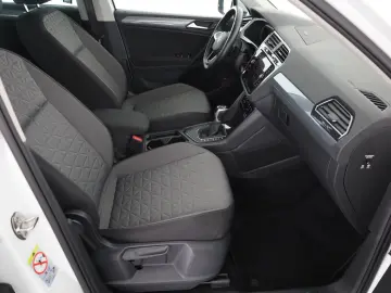 VW Tiguan 1.4 TSI eHybrid Life LED Navi Kamera AHK