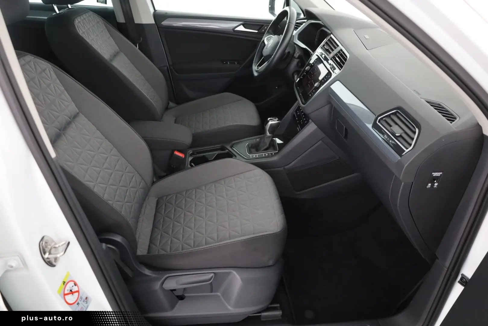 VW Tiguan 1.4 TSI eHybrid Life LED Navi Kamera AHK