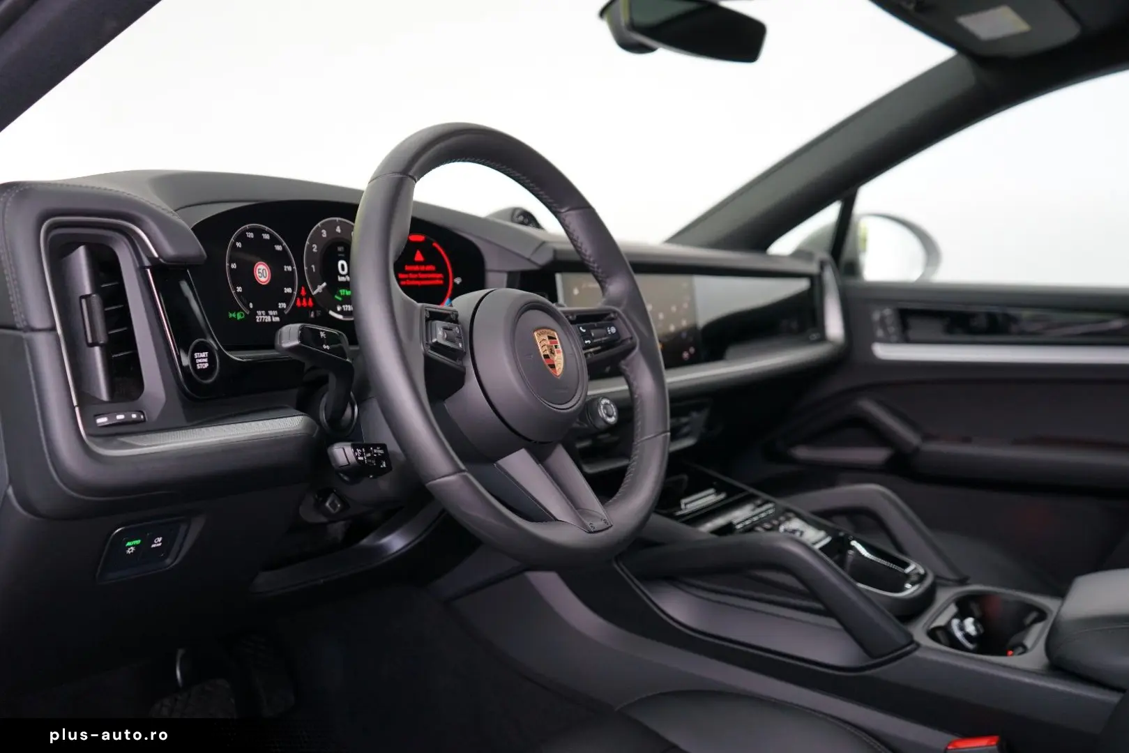 PORSCHE Cayenne Coupe E-Hybrid Kreide MY25 SpAbgas 22z