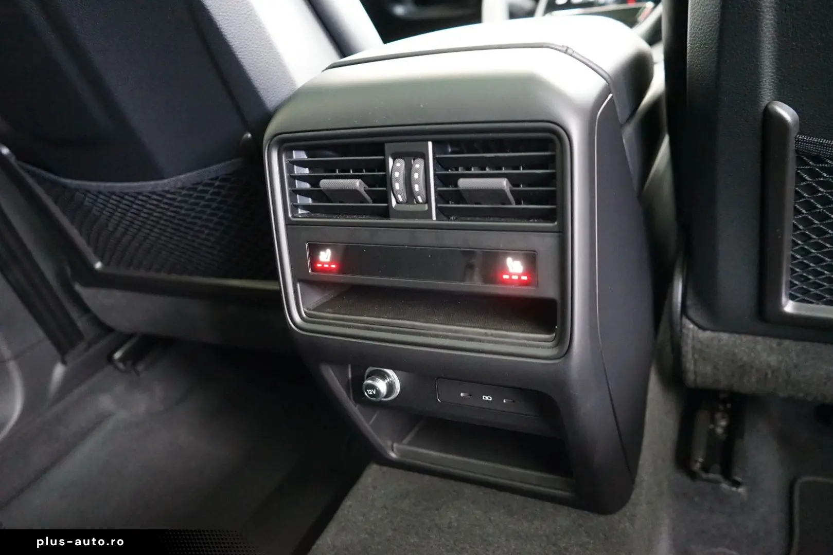 PORSCHE Cayenne Coupe E-Hybrid Kreide MY25 SpAbgas 22z
