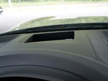 PORSCHE Cayenne Coupe E-Hybrid Kreide MY25 SpAbgas 22z