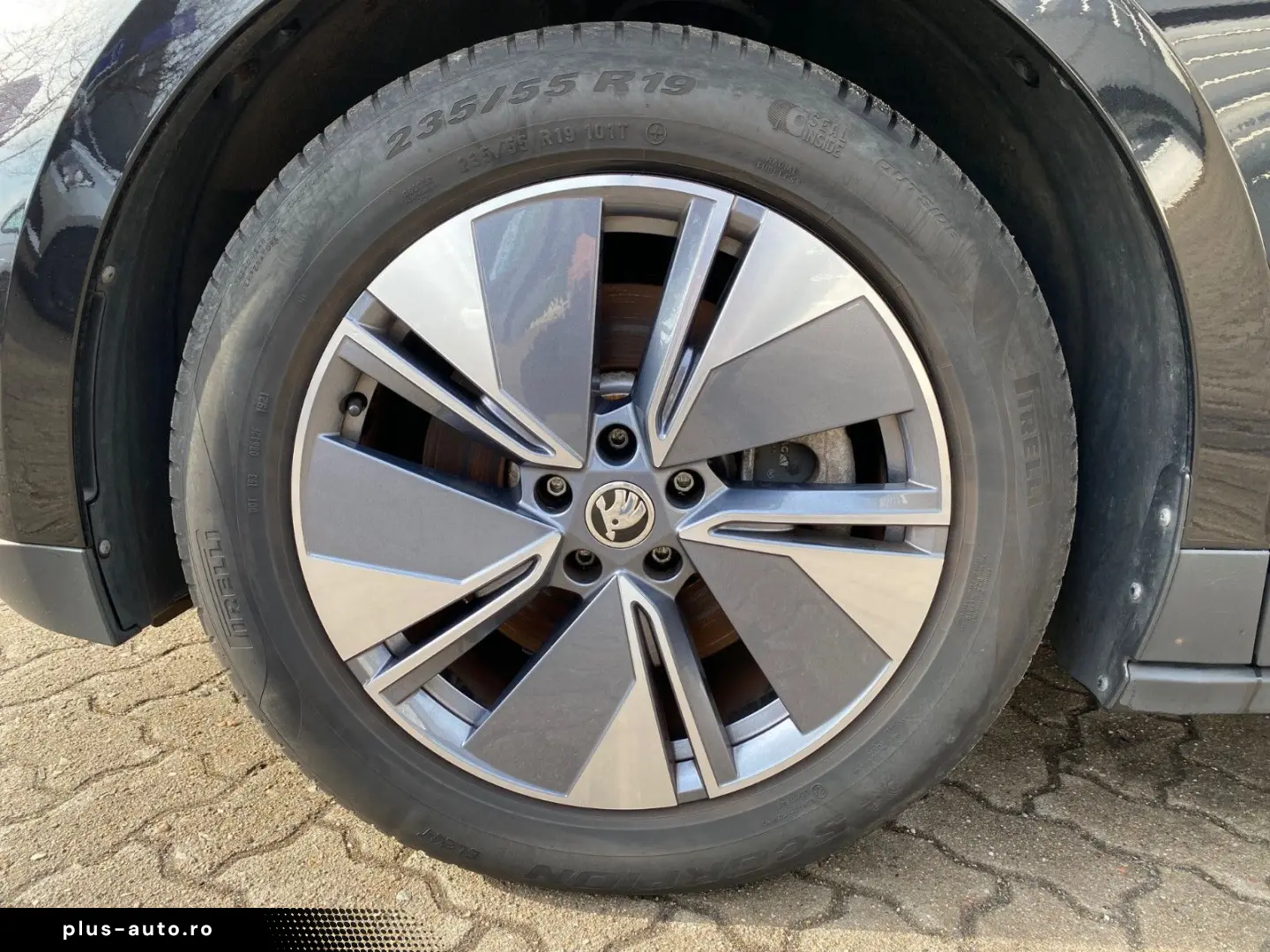 SKODA Enyaq iV 80
