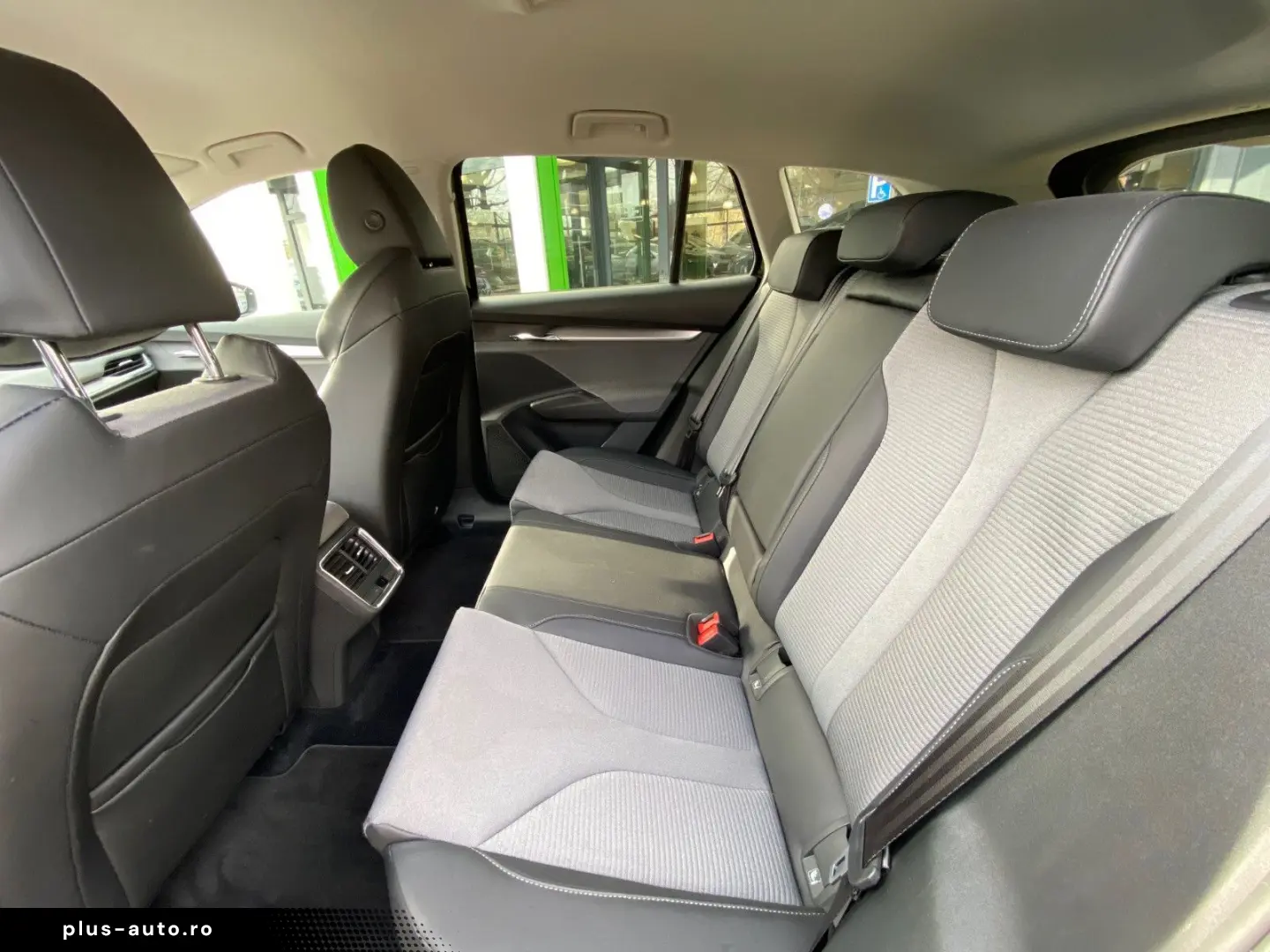SKODA Enyaq iV 80