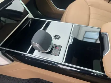 LAND ROVER Range Rover HSE