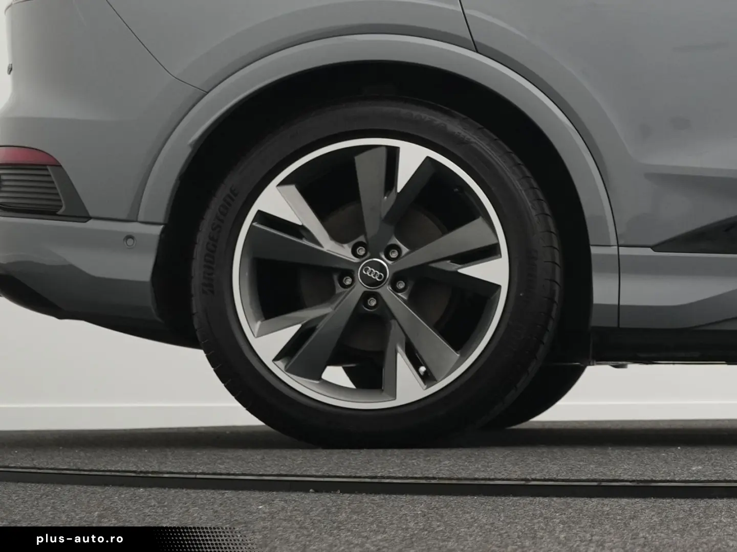 AUDI Q4 Sportback e-tron 50 qu. S line