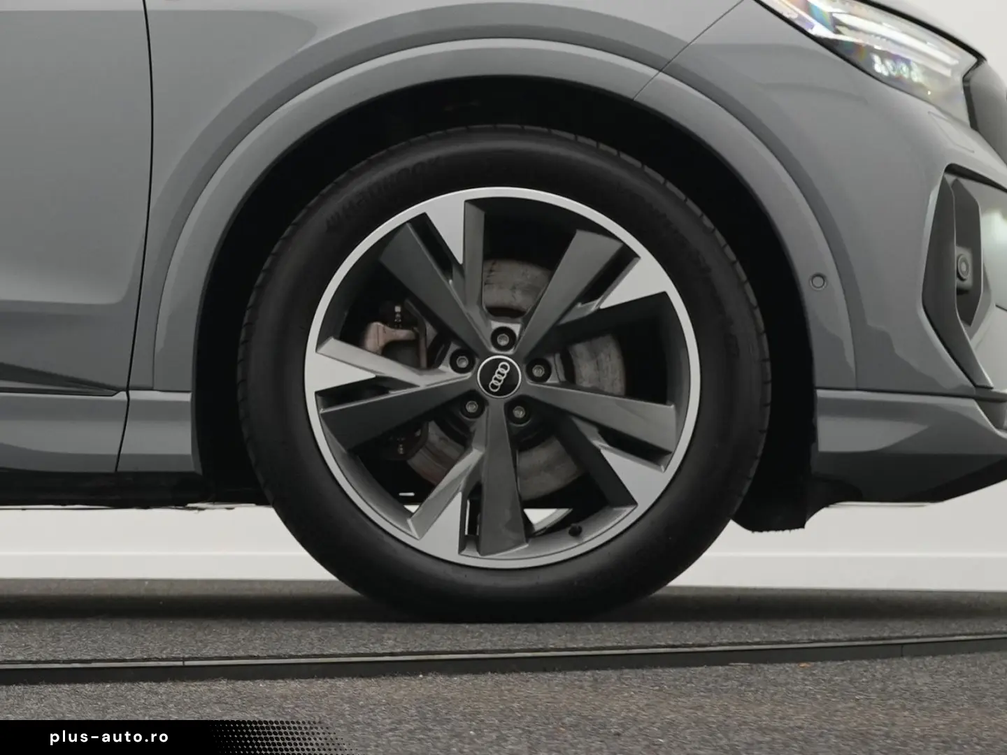 AUDI Q4 Sportback e-tron 50 qu. S line