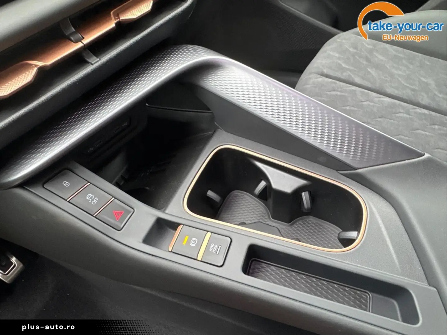 CUPRA Terramar VZ 4Drive PANO NAVI SENNHEISER MATRI...