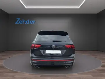 VW Tiguan R 2.0 TSI OPF 4MOT Akrapovic AHK Leder Hu