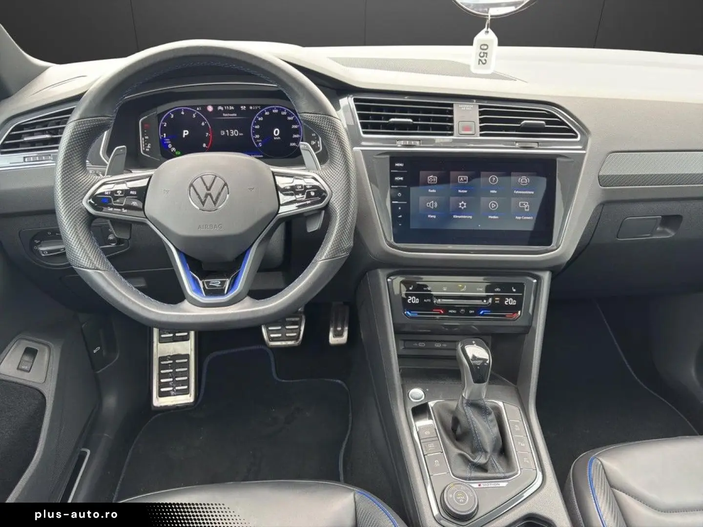 VW Tiguan R 2.0 TSI OPF 4MOT Akrapovic AHK Leder Hu