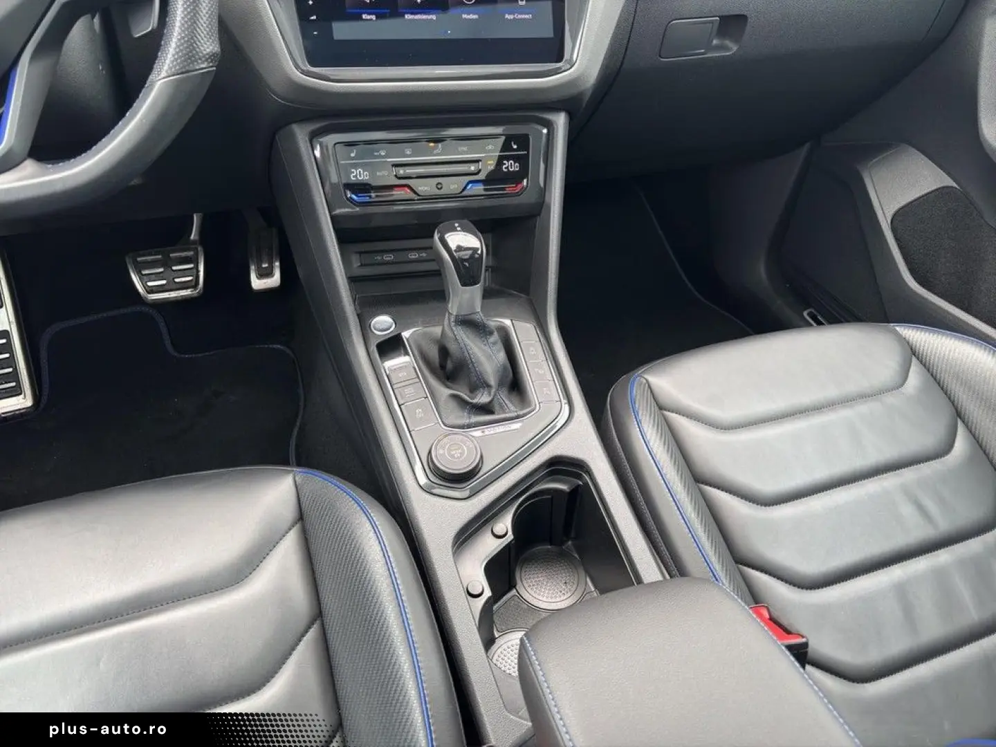 VW Tiguan R 2.0 TSI OPF 4MOT Akrapovic AHK Leder Hu