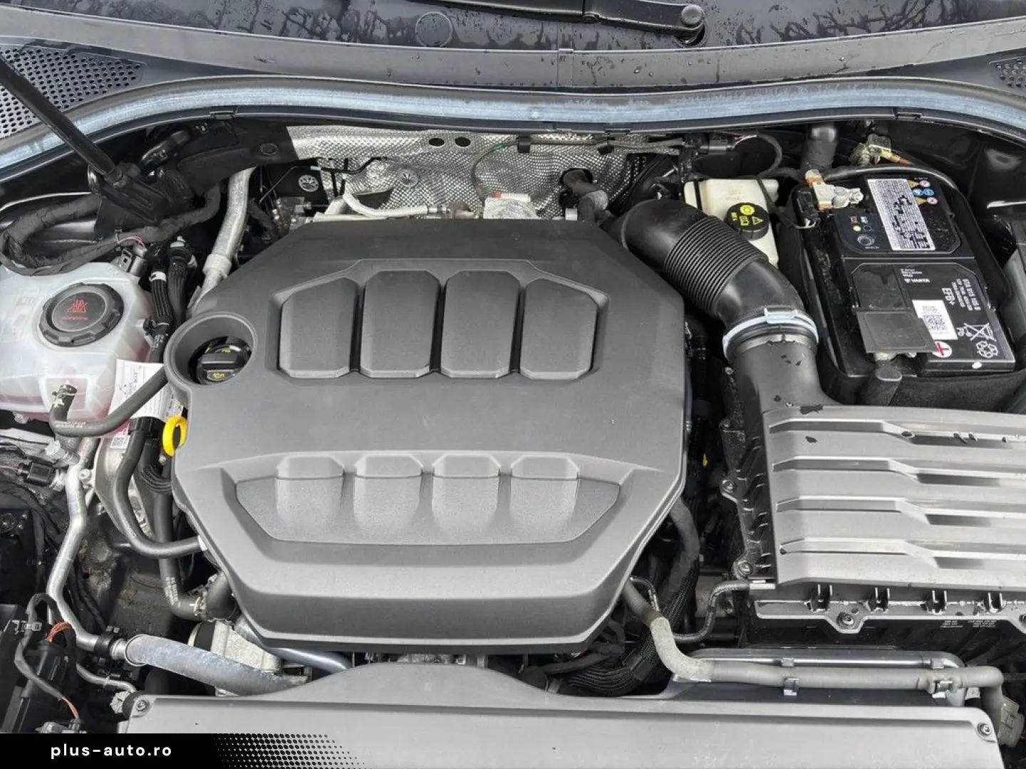 VW Tiguan R 2.0 TSI OPF 4MOT Akrapovic AHK Leder Hu