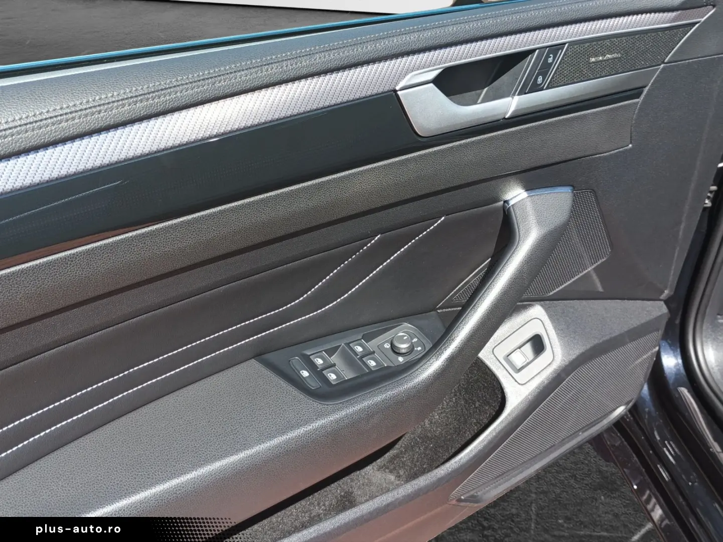 VW Arteon Shooting Brake 2.0 TSI DSG R-Line  HeadUp