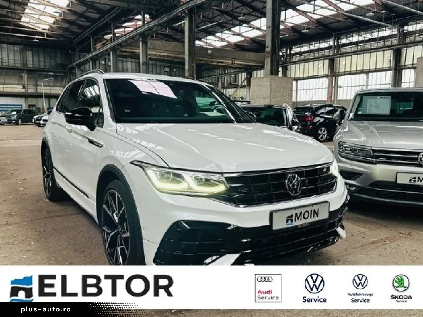 VW Tiguan R TSI DSG 4Motion AHK IQ.LIGHT ACC NAVI P