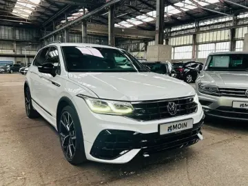 VW Tiguan R TSI DSG 4Motion AHK IQ.LIGHT ACC NAVI P