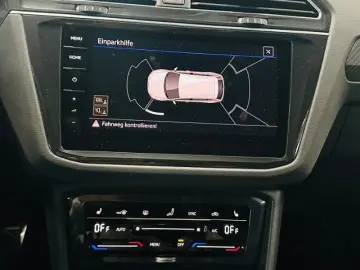 VW Tiguan R TSI DSG 4Motion AHK IQ.LIGHT ACC NAVI P