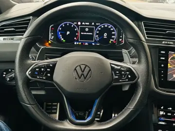 VW Tiguan R TSI DSG 4Motion AHK IQ.LIGHT ACC NAVI P