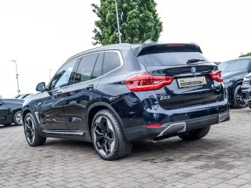BMW iX3 HUD PANO ACC 360 KAM RFK NAVI Standh. LED