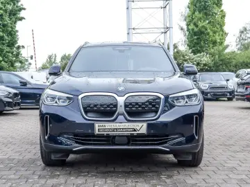 BMW iX3 HUD PANO ACC 360 KAM RFK NAVI Standh. LED