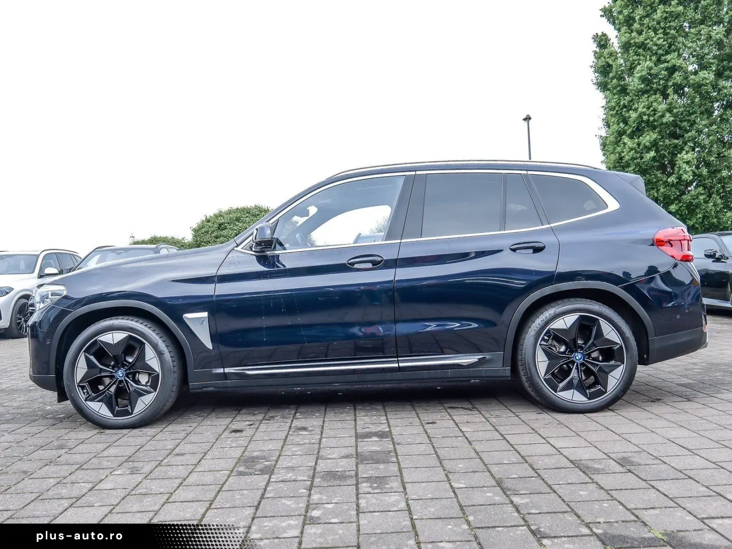 BMW iX3 HUD PANO ACC 360 KAM RFK NAVI Standh. LED