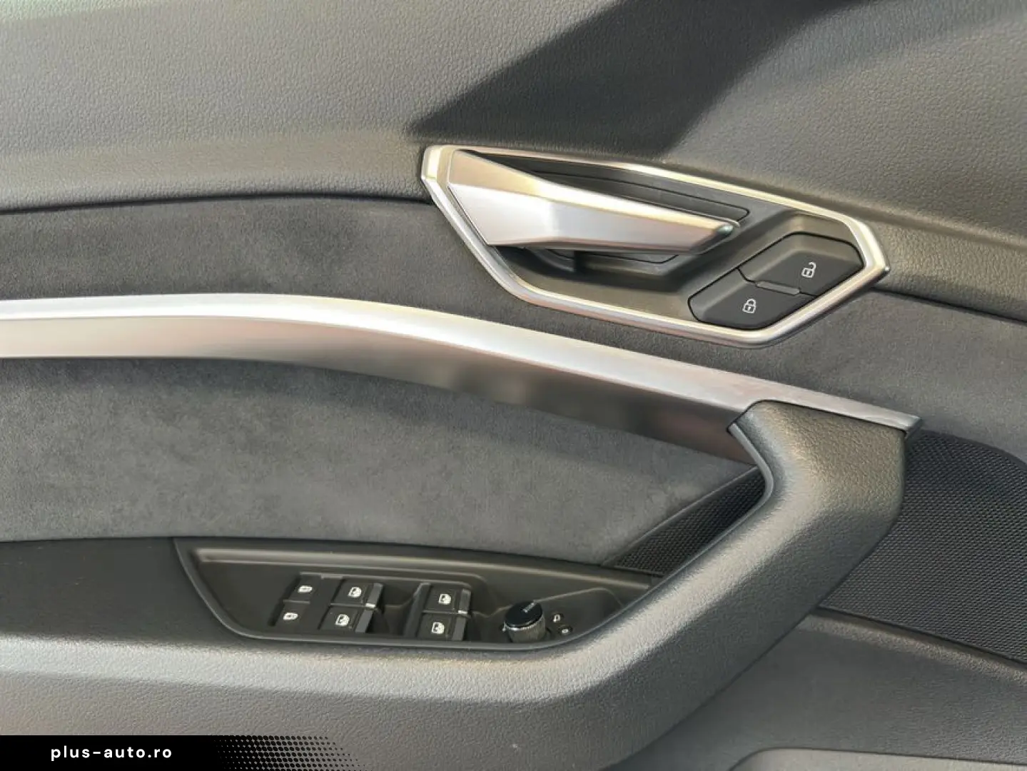 AUDI e-tron Sportback 55 quattro basis