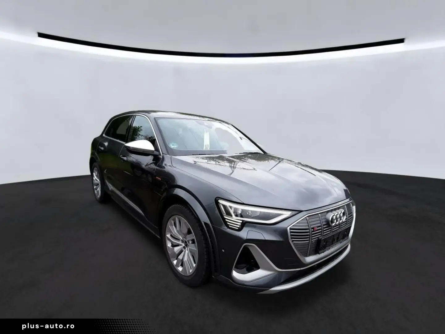 AUDI E-tron S Quattro PANO AHK B&O