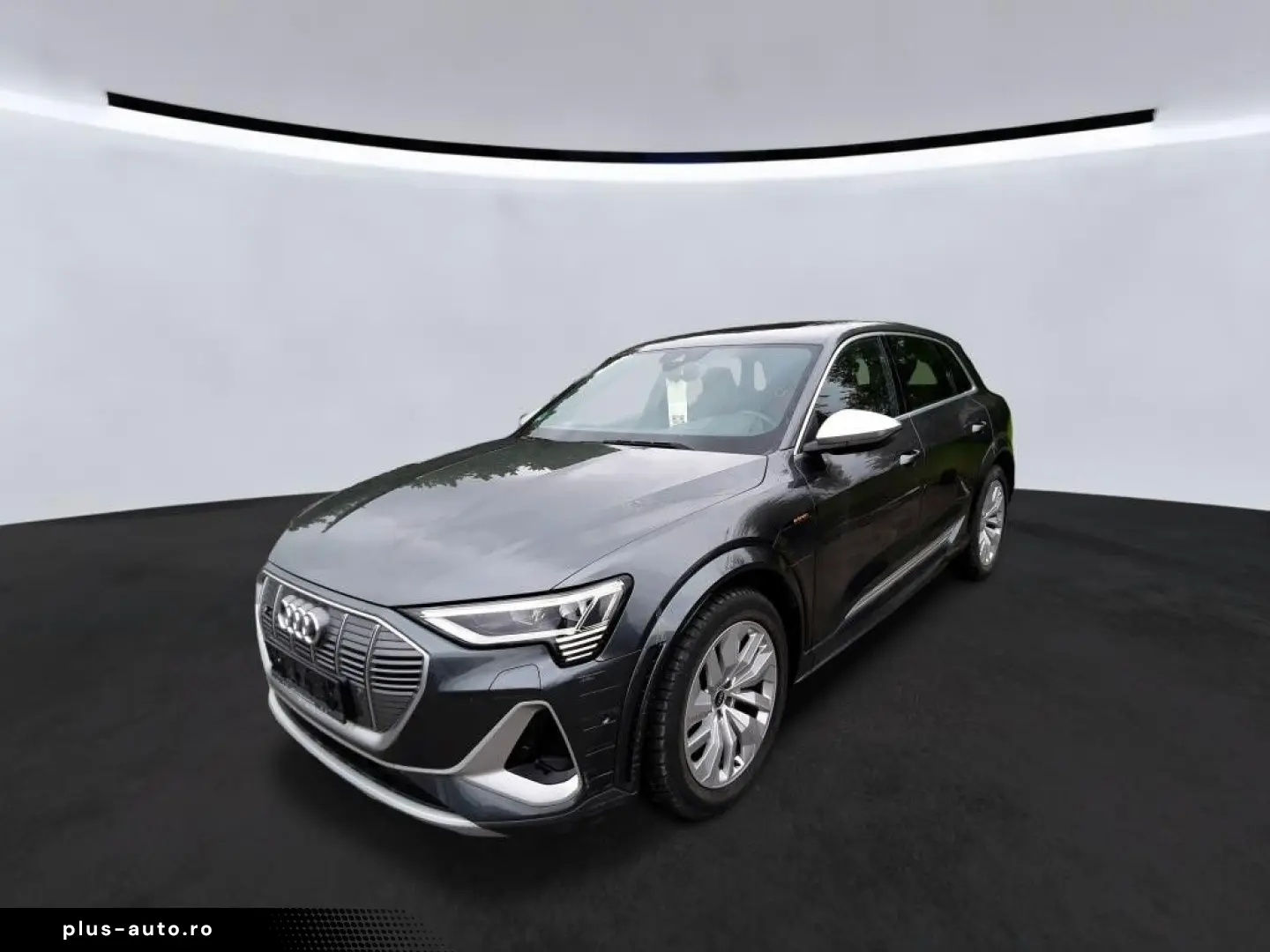 AUDI E-tron S Quattro PANO AHK B&O