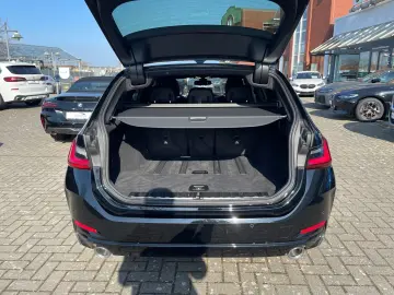 BMW 320 d Touring LED HiFi Shz Driving Assis. DAB