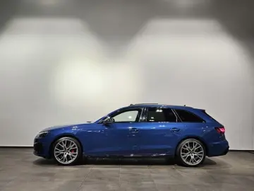 AUDI A4 40 TFSI S Line Compet. Pano Kameras AHK 19&a…