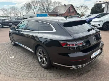 VW Arteon Shootingbrake 2.0 TDI R-Line Navi