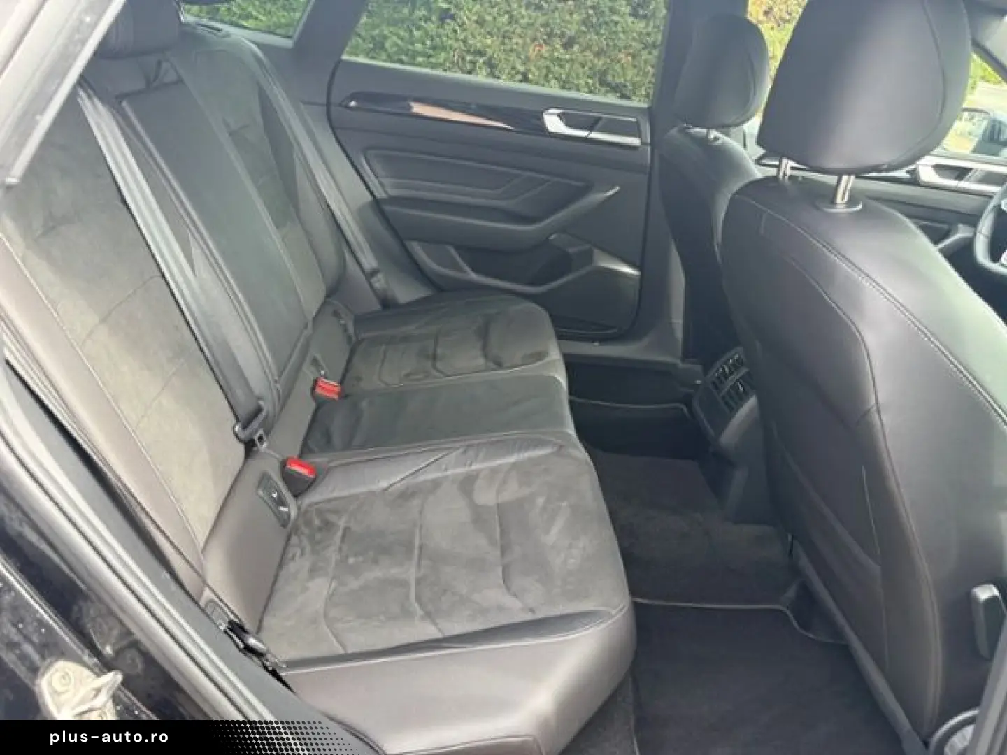 VW Arteon Shootingbrake 2.0 TDI R-Line Navi