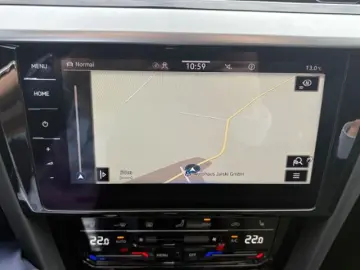 VW Arteon Shootingbrake 2.0 TDI R-Line Navi