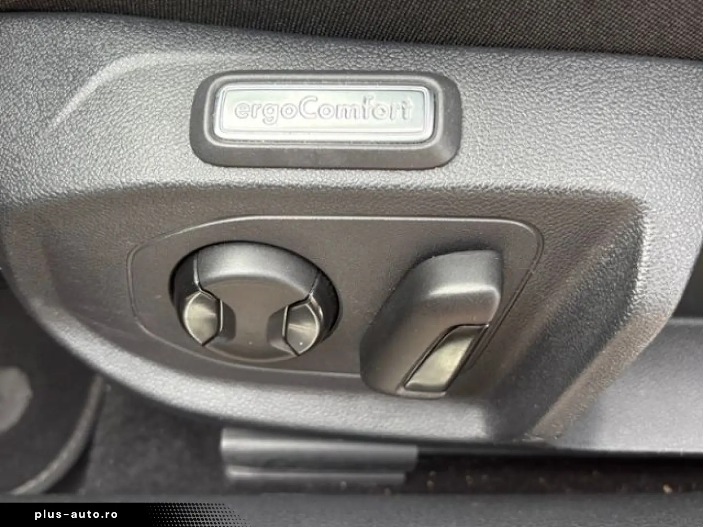 VW Arteon Shootingbrake 2.0 TDI R-Line Navi