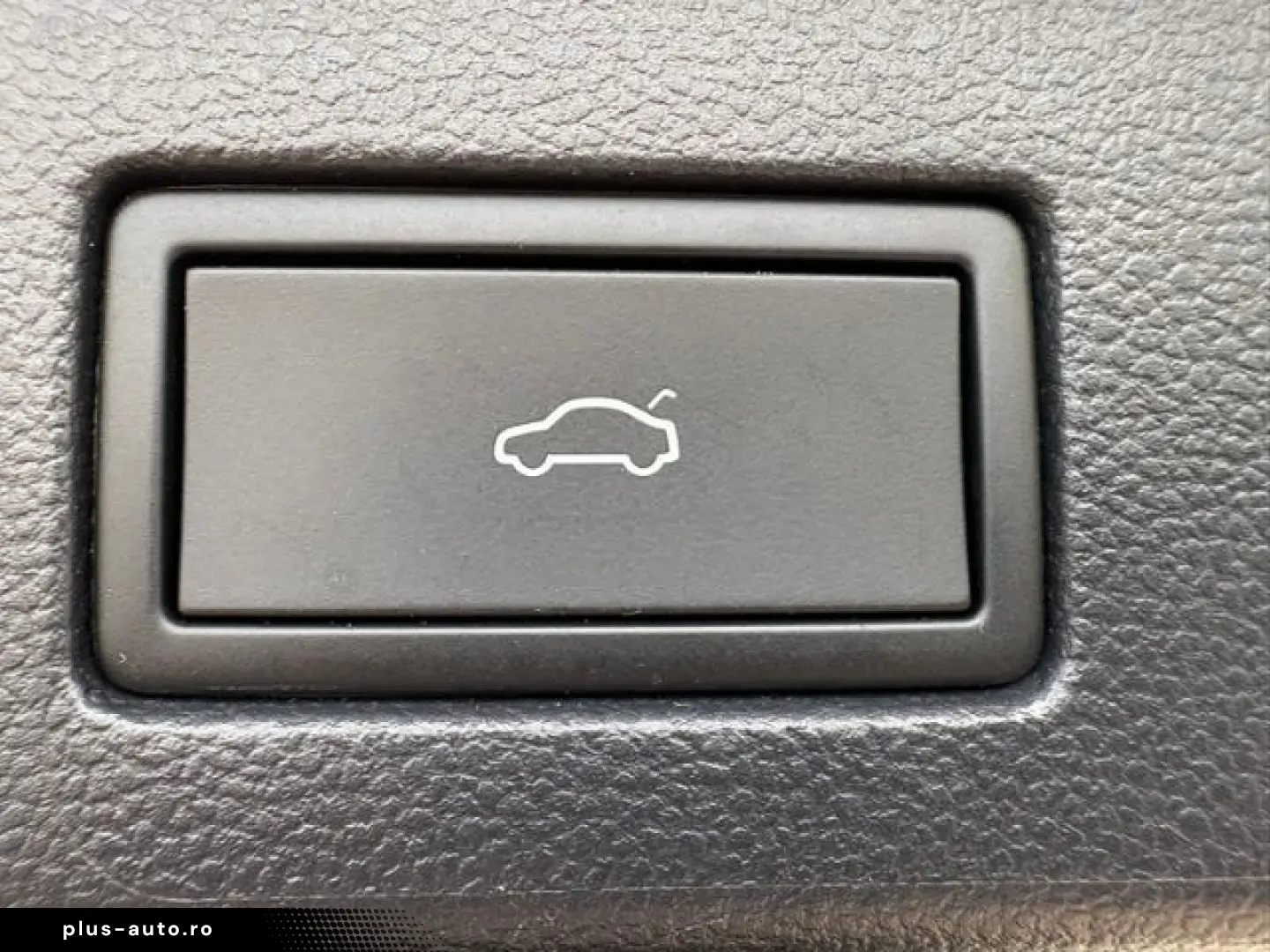 VW Arteon Shootingbrake 2.0 TDI R-Line Navi