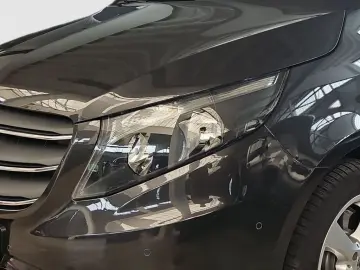 MERCEDES-BENZ Vito 119 Tourer PRO lang 4x4 STHZ Flüg…