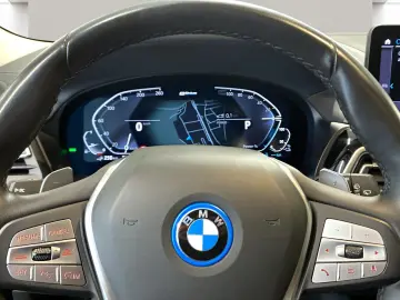 BMW X3 xDrive30e AHK LiveCockpitProf Kamera HiFi
