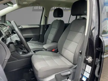 VW Touran BMT 1.5 TSI Comfortline ACC AUTOM. LED LM