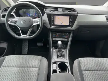 VW Touran BMT 1.5 TSI Comfortline ACC AUTOM. LED LM