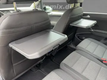 VW Touran BMT 1.5 TSI Comfortline ACC AUTOM. LED LM