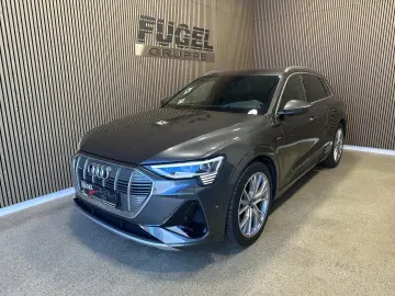 AUDI e-tron 50 quattro S line 71kWh Matrix Navi Sound