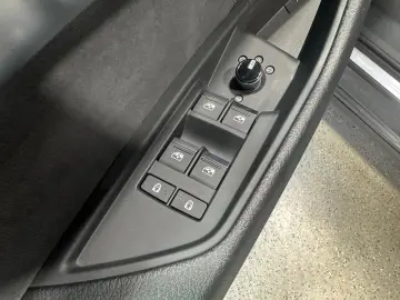 AUDI e-tron 50 quattro S line 71kWh Matrix Navi Sound