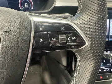 AUDI e-tron 50 quattro S line 71kWh Matrix Navi Sound