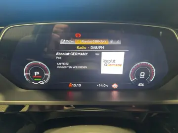 AUDI e-tron 50 quattro S line 71kWh Matrix Navi Sound